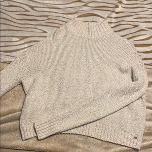 Cropped mock turtle neck sweater. American eagle